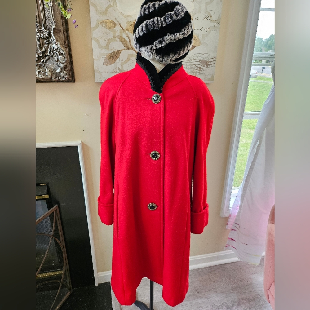 Vintage Red Wool Jacket Swing Coat 1960s Union Tag Fur Hat